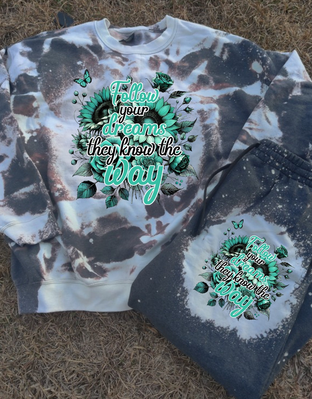 Sweatshirt or Sweatpants