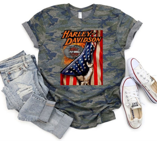 Camo Tee