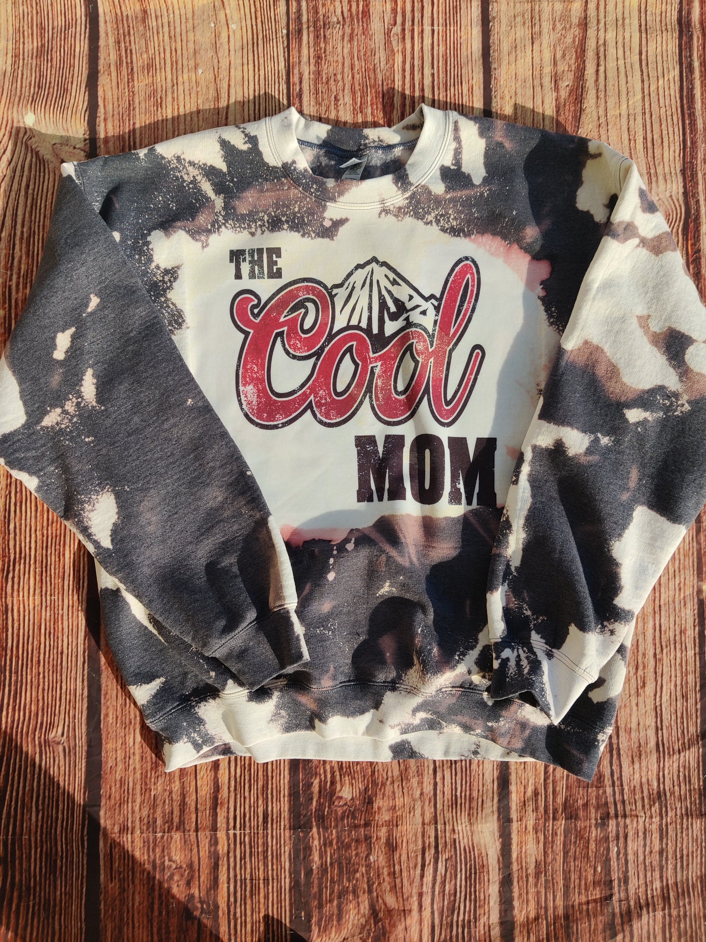 The Cool MOM sweatshirt